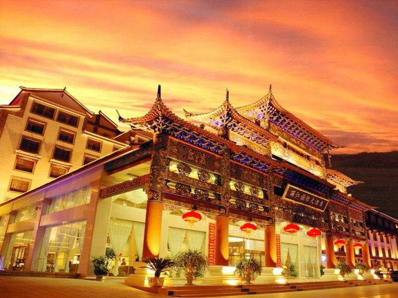 International Hotel Lijiang  Bagian luar foto
