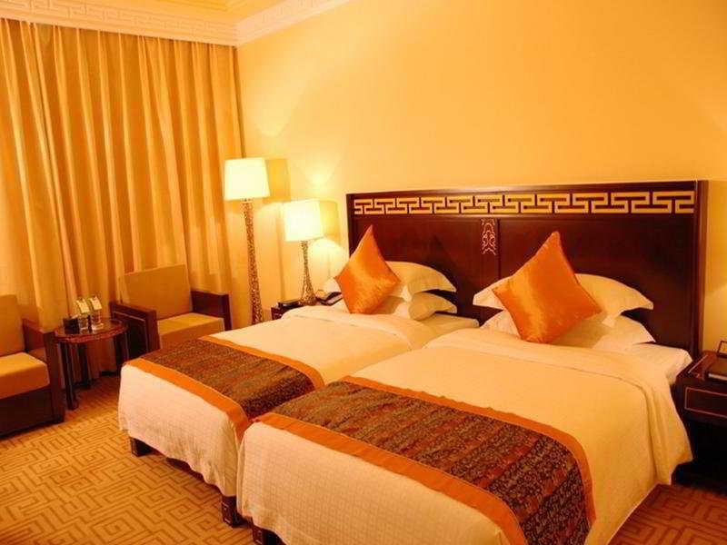 International Hotel Lijiang  Bagian luar foto